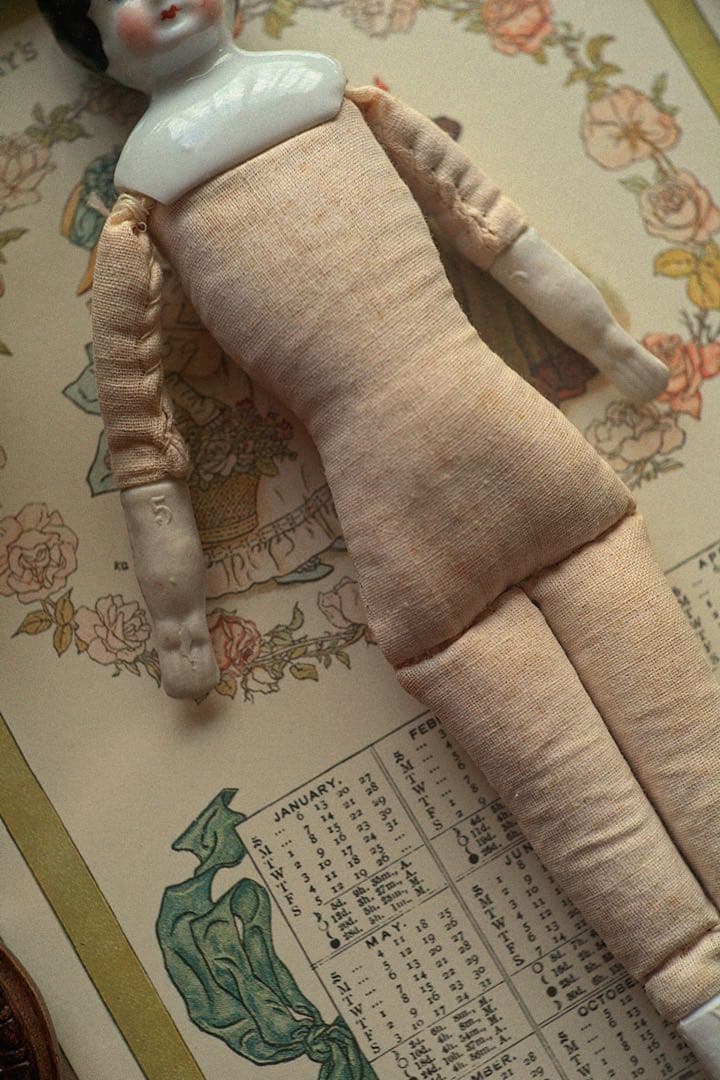 アンティーク チャイナヘッドドール ビスクドール ブロカント ドールハウス