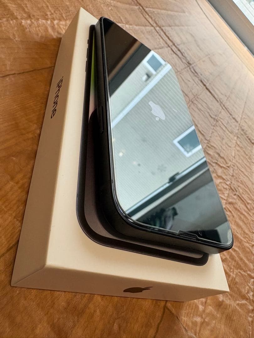 iPhone14 Plus 256GB 美品　SIMフリー　ミッドナイト