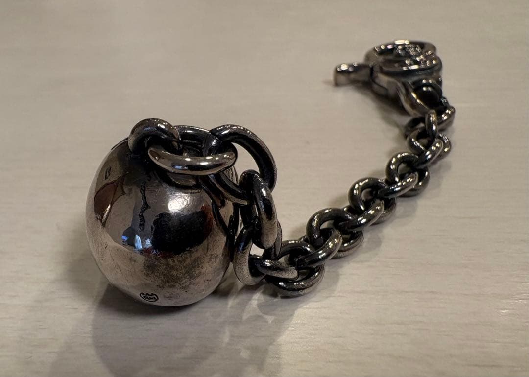 ルードギャラリー RUDEGALLERY スカルキーホルダー シルバー巾着付