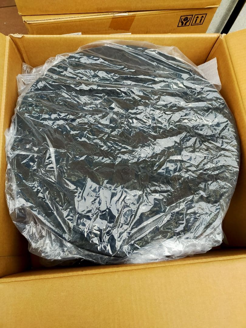 トヨタヤリスクロス18インチ 純正アルミホイール2本