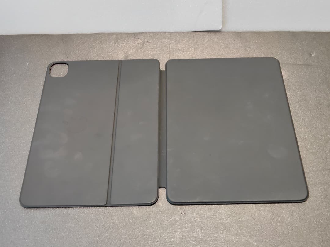 iPad Pro 11インチ 第4世代 128GB SmartKeyboard