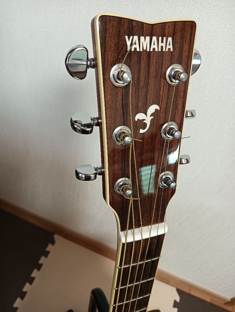 Yamaha FJX730SC アコースティックギター ハードケース付き